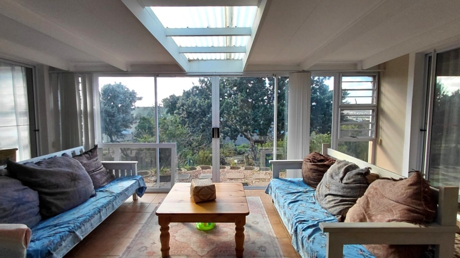 2 Bedroom Property for Sale in Stilbaai Wes Western Cape